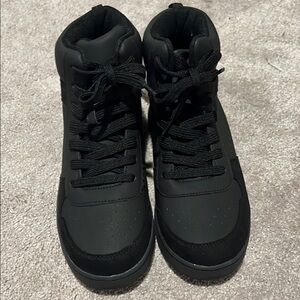 GAP Black Minimalist Sneakers